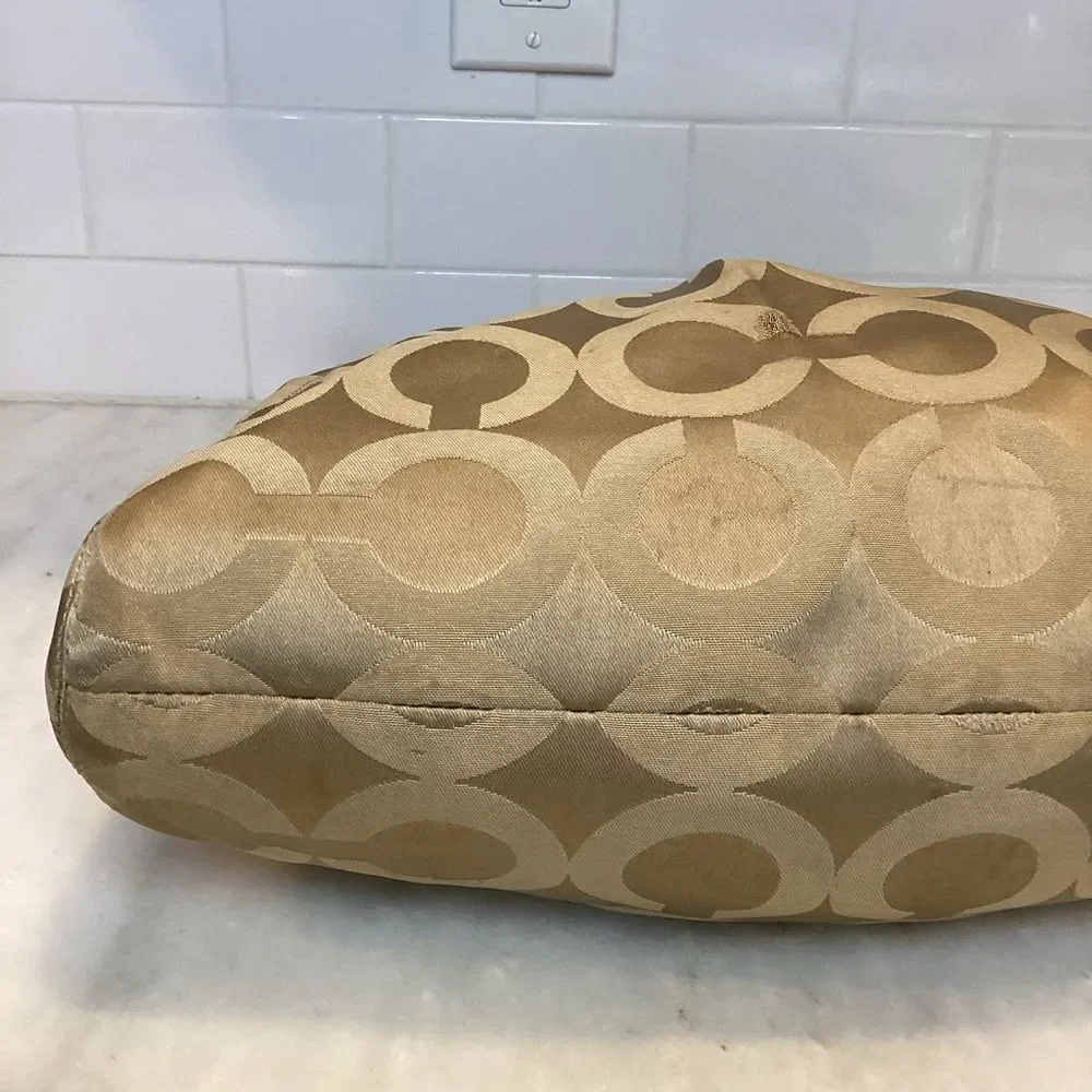 Coach authentic designer